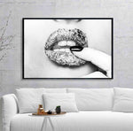 2-fashion-pictures-for-wall-fashion-designer-wall-art-kiss-black-and-white