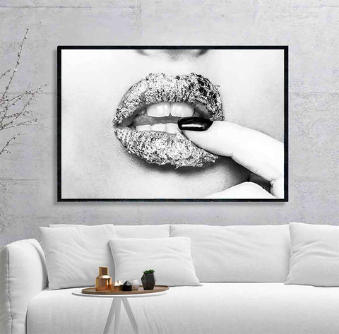 2-fashion-pictures-for-wall-fashion-designer-wall-art-kiss-black-and-white